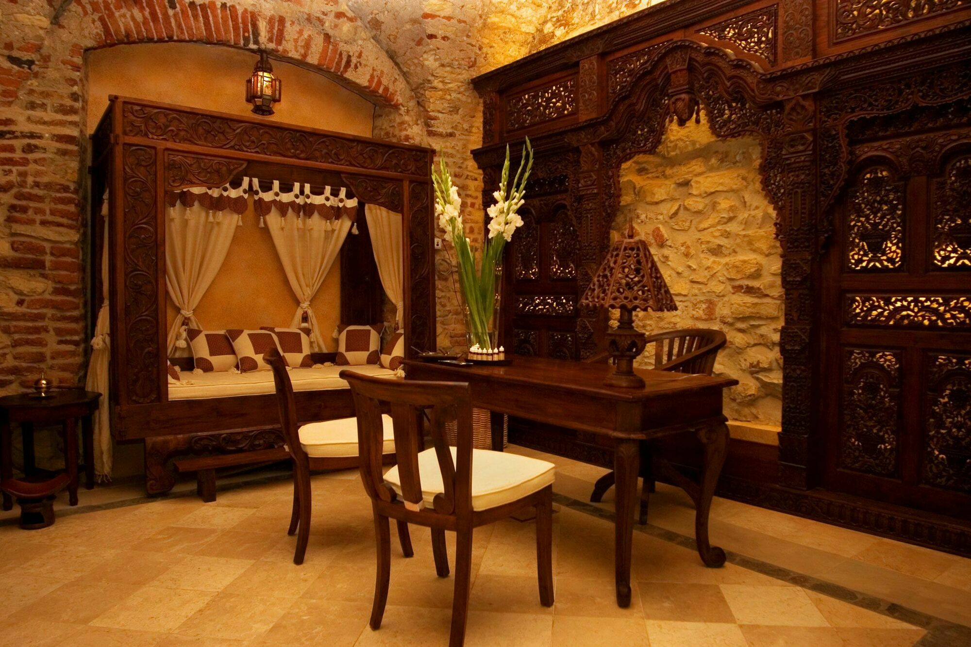Lindner Castle, Part Of Jdv By Hyatt Отель 4*